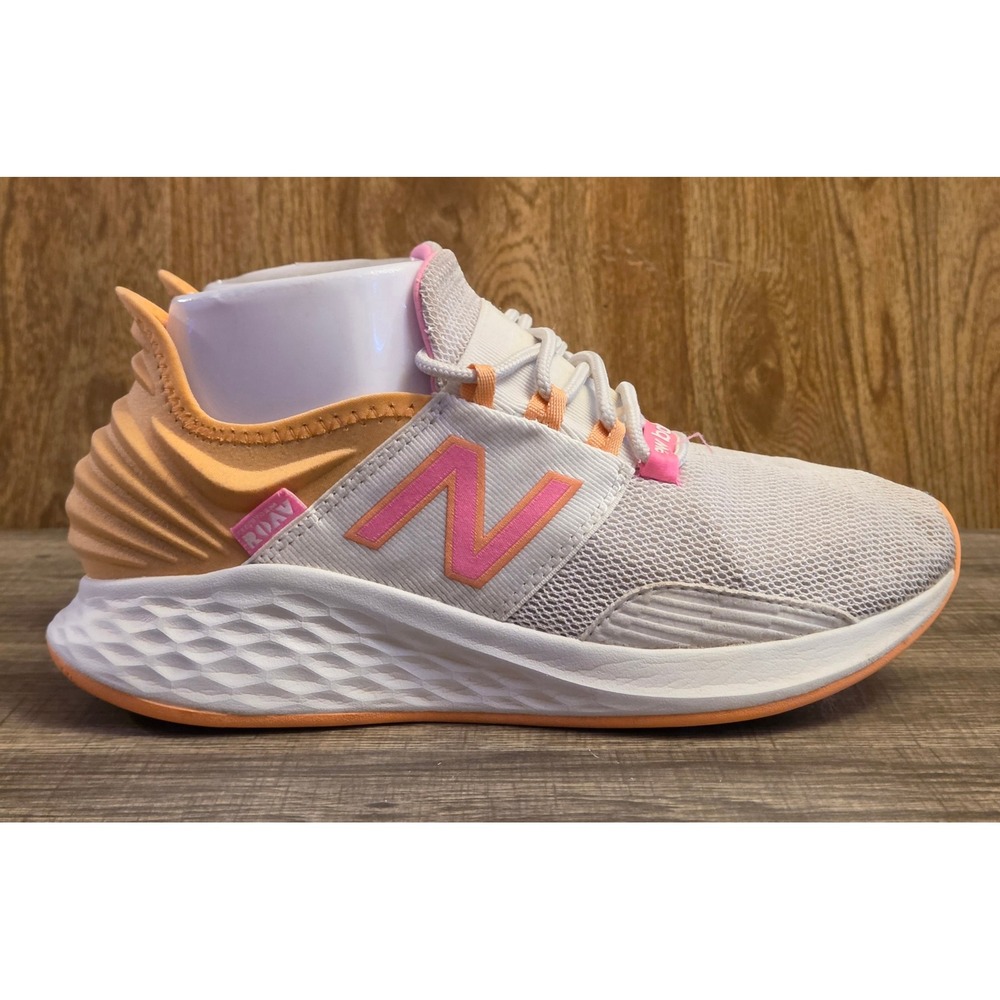 New Balance Fresh Foam Roav Running Shoes Sneakers Womens Size 6.5 White Orange